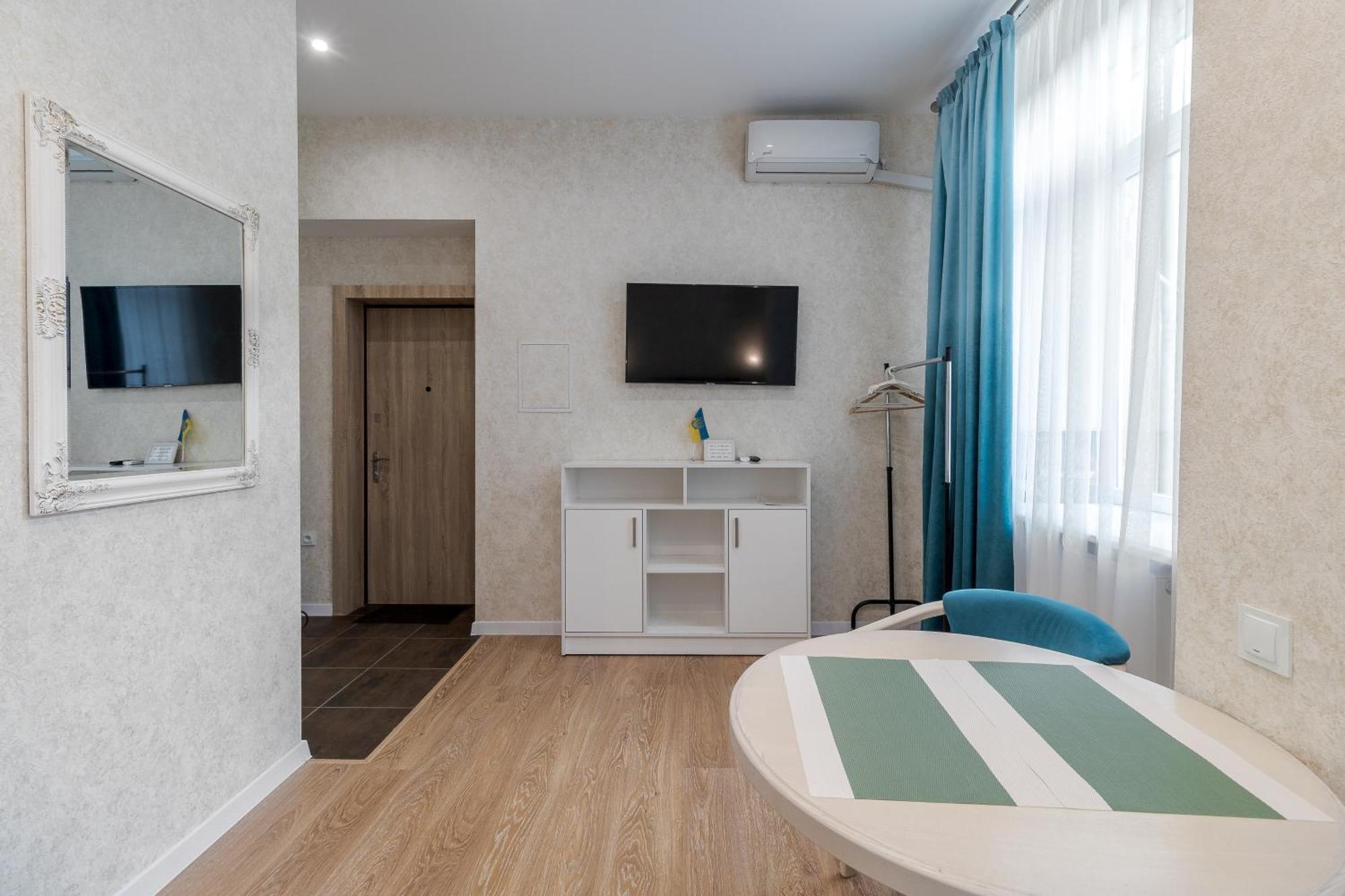 Luxury Flat Near Opera Apartment